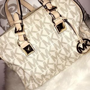 Authentic medium MK Grayson purse